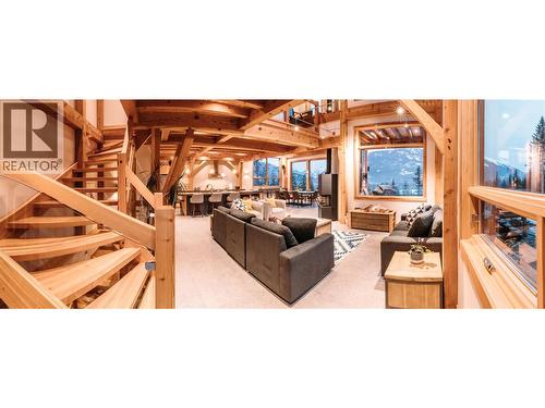 1917 Mt Mcpherson Drive, Revelstoke, BC - Indoor