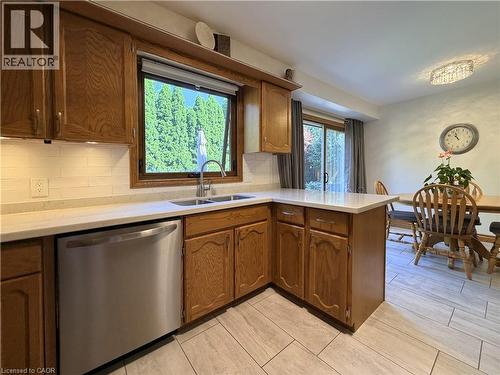 7 Mann Avenue, Simcoe, ON - Indoor Photo Showing Kitchen With Double Sink