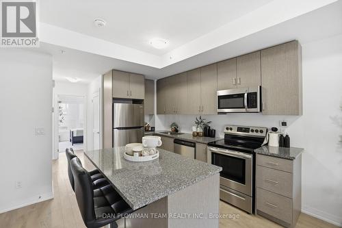 1210 - 2635 William Jackson Drive, Pickering, ON - Indoor Photo Showing Kitchen