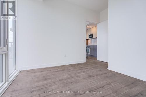 714 - 220 Missinnihe Way, Mississauga, ON - Indoor Photo Showing Other Room