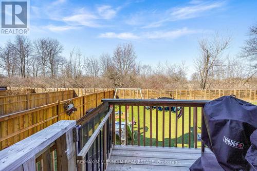 96 Esther Crescent S, Thorold, ON - Outdoor
