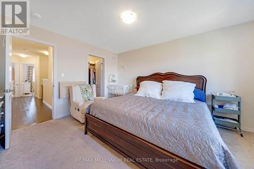 96 Esther Crescent S, Thorold, ON - Indoor Photo Showing Bedroom