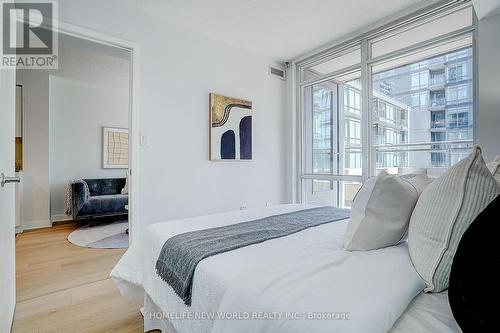 307 - 15 Fort York Boulevard, Toronto, ON - Indoor Photo Showing Bedroom
