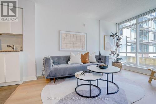 307 - 15 Fort York Boulevard, Toronto, ON - Indoor