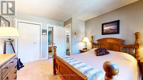 74 Telfer Road, Collingwood, ON - Indoor Photo Showing Bedroom