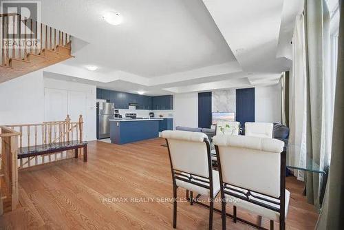 14 - 417 Dougall Avenue, Caledon, ON - Indoor Photo Showing Other Room
