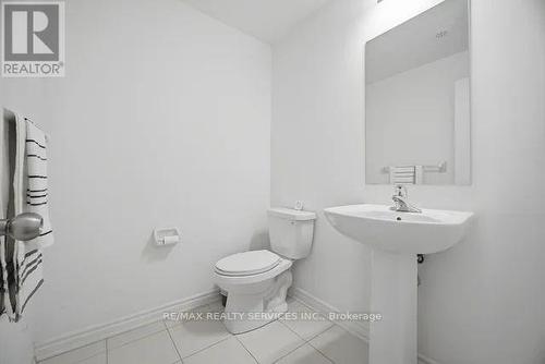 14 - 417 Dougall Avenue, Caledon, ON - Indoor Photo Showing Bathroom