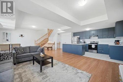 14 - 417 Dougall Avenue, Caledon, ON - Indoor