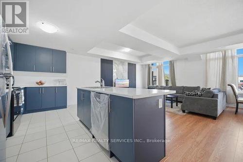 14 - 417 Dougall Avenue, Caledon, ON - Indoor Photo Showing Kitchen