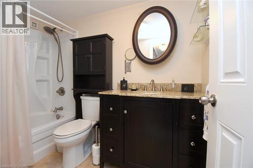 75 Queen Street N Unit# 1204, Hamilton, ON - Indoor Photo Showing Bathroom