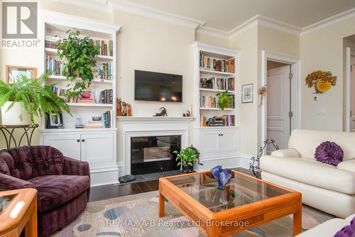 1C - 189 Elizabeth Street, St. Marys, ON - Indoor Photo Showing Living Room With Fireplace