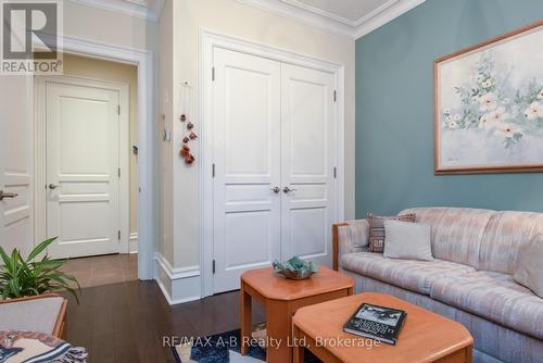 1C - 189 Elizabeth Street, St. Marys, ON - Indoor Photo Showing Living Room