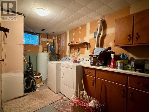 Laundry laundry room. - 2 William Street, Northern Bruce Peninsula, ON - Indoor Photo Showing Laundry Room