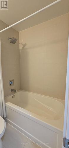 1711 - 8 Eglinton Avenue E, Toronto, ON - Indoor Photo Showing Bathroom