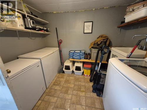 729 Bertrand Avenue, Radville, SK - Indoor Photo Showing Laundry Room