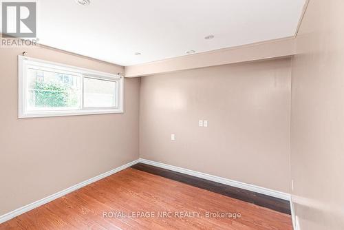 100 Mountain Avenue N, Hamilton (Stoney Creek), ON - Indoor Photo Showing Other Room