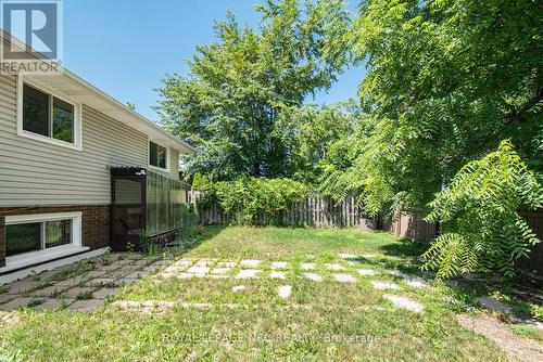 100 Mountain Avenue N, Hamilton (Stoney Creek), ON - Outdoor