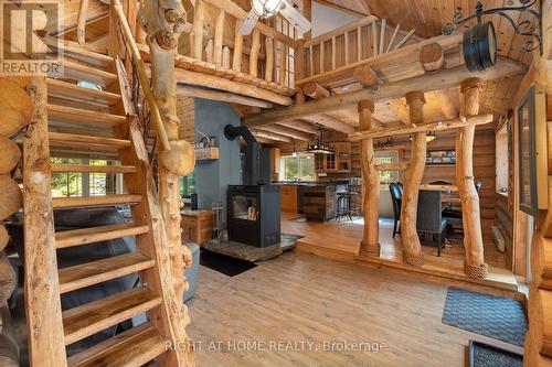 235 Loch Erne Road, Mcdougall, ON - Indoor Photo Showing Other Room