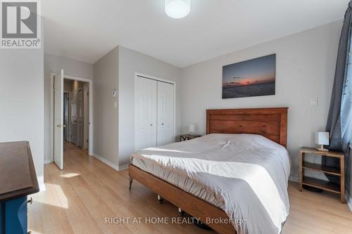 6 - 2 Columbus Avenue, Ottawa, ON - Indoor Photo Showing Bedroom