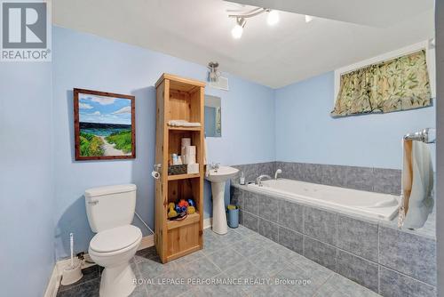 50 St Lawrence Street, South Stormont, ON - Indoor Photo Showing Bathroom