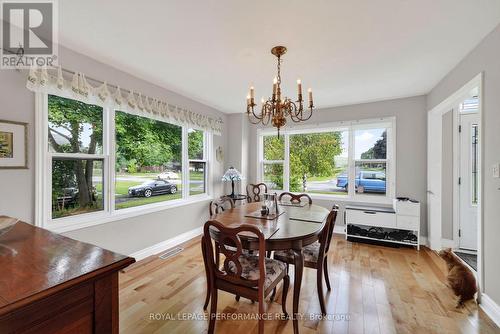 50 St Lawrence Street, South Stormont, ON - Indoor Photo Showing Dining Room