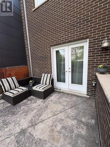 687 Richmond Street W, Toronto, ON - Outdoor
