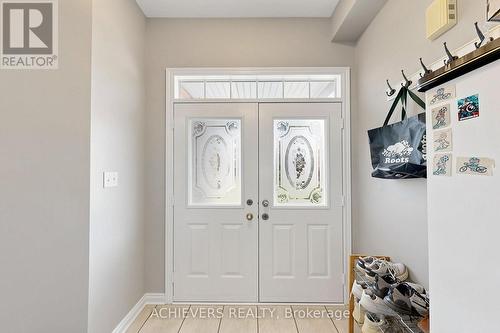 517 Navigator Drive, Mississauga, ON - Indoor Photo Showing Other Room