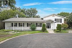 1872 APPLEVIEW ROAD Pickering, ON L1V 1T8