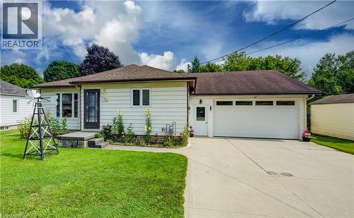 254 Wellington Street W, Mount Forest, ON - Outdoor