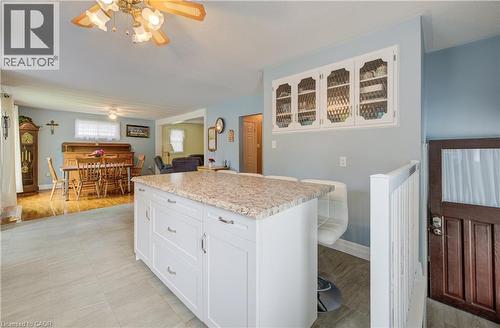 254 Wellington Street W, Mount Forest, ON - Indoor