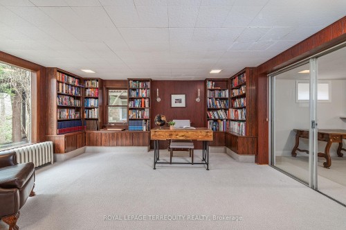 223 Riverside Drive, Toronto, ON - Indoor