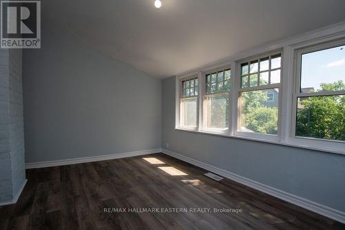Screened Porch - 466 Rubidge Street, Peterborough (Town Ward 3), ON - Indoor Photo Showing Other Room