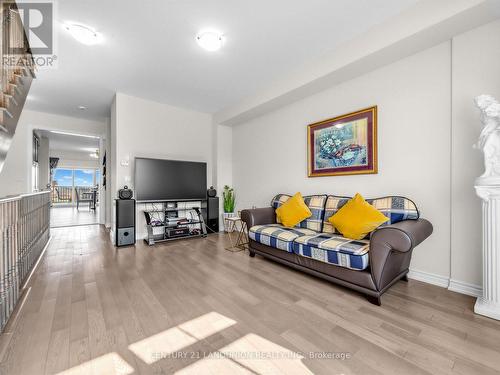 10941 Victoria Square Boulevard, Markham, ON - Indoor