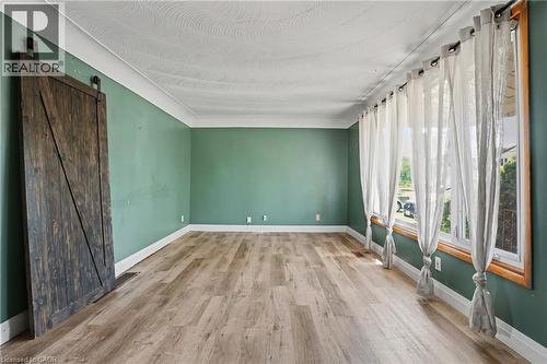 Massive front living room flooded with natural light thanks to large windows - 485 Cochrane Road, Hamilton, ON - Indoor Photo Showing Other Room