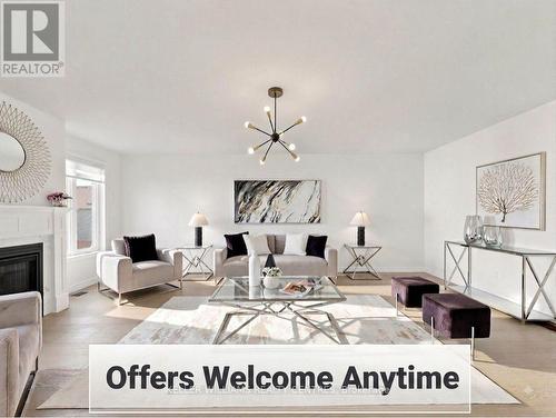 36 YORK DRIVE  Peterborough, ON K9J 6X4