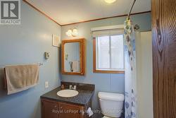 4 pc bathroom - 