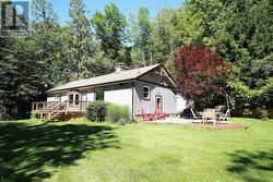 18 SHADY GLEN LANE  Mono, ON L9W 6G9