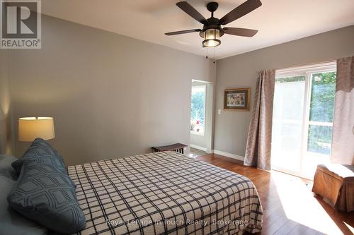 18 Shady Glen Lane, Mono, ON - Indoor Photo Showing Bedroom