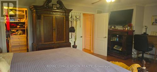 13 Antelope Drive, Toronto, ON - Indoor Photo Showing Bedroom