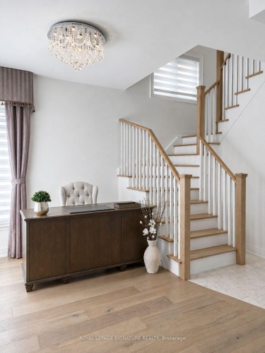 308 King Road, Richmond Hill, ON - Indoor Photo Showing Other Room