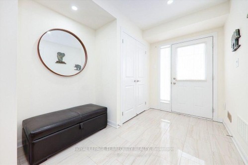 2412 Fall Harvest Crescent, Pickering, ON - Indoor Photo Showing Other Room