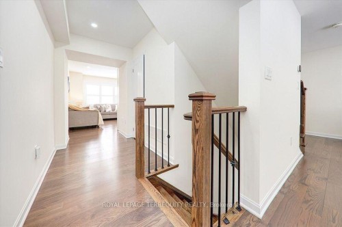 2412 Fall Harvest Crescent, Pickering, ON - Indoor Photo Showing Other Room