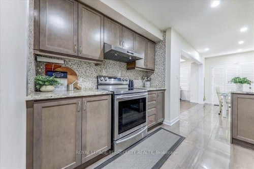 2412 Fall Harvest Crescent, Pickering, ON - Indoor Photo Showing Kitchen