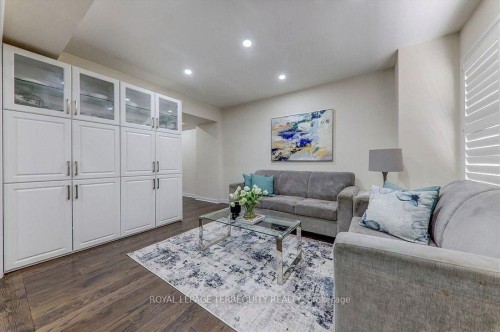 2412 Fall Harvest Crescent, Pickering, ON - Indoor Photo Showing Living Room