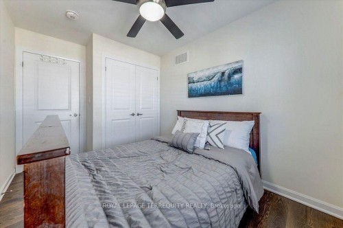 2412 Fall Harvest Crescent, Pickering, ON - Indoor Photo Showing Bedroom