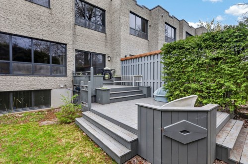 Courtyard - 30 Rue Du Grand-Duc, Montréal (Verdun/Île-Des-Soeurs), QC - Outdoor With Exterior