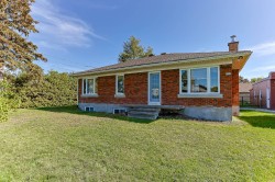 600 Rue Yvon Saint-Jean-Sur-Richelieu, QC J2X 4H2