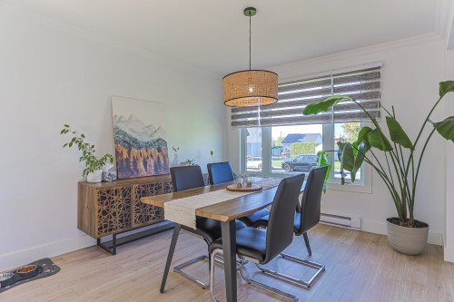 Salle à manger - 600 Rue Yvon, Saint-Jean-Sur-Richelieu, QC - Indoor Photo Showing Dining Room