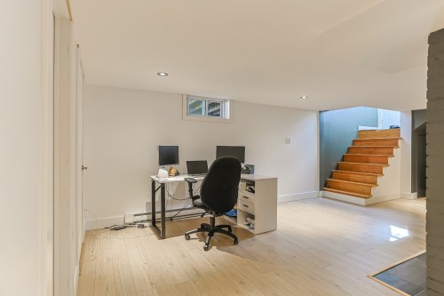 Salle familiale - 600 Rue Yvon, Saint-Jean-Sur-Richelieu, QC - Indoor