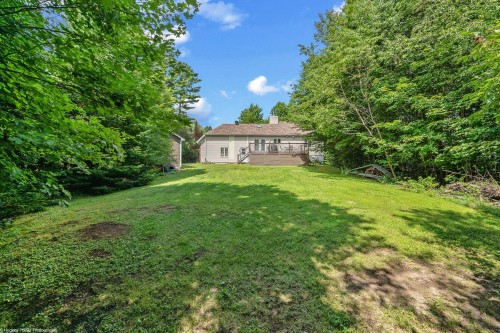 Cour - 112 Rue Jacques, Saint-Colomban, QC - Outdoor